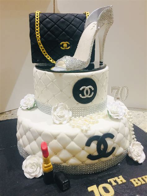 chanel cake designs.